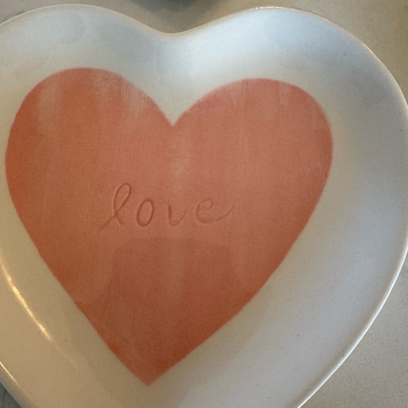 Pottery Barn Watercolor Heart-Shaped Ceramic Appetizer Love Plates Set of 4 - Picture 7 of 11